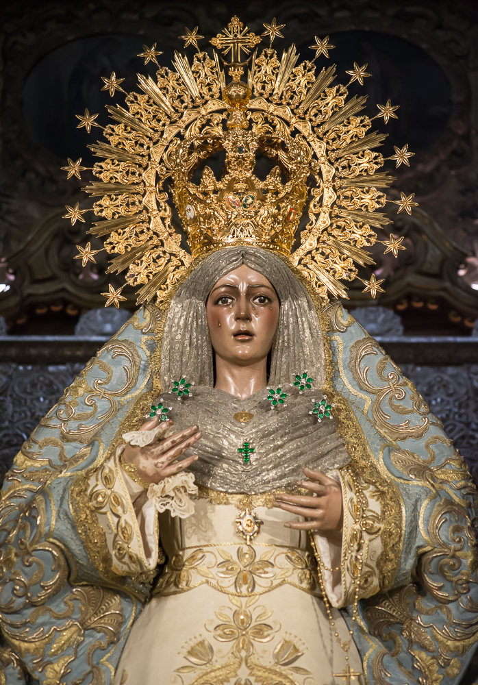 Cambio atav  o Virgen Esperanza Hermandad Macarena